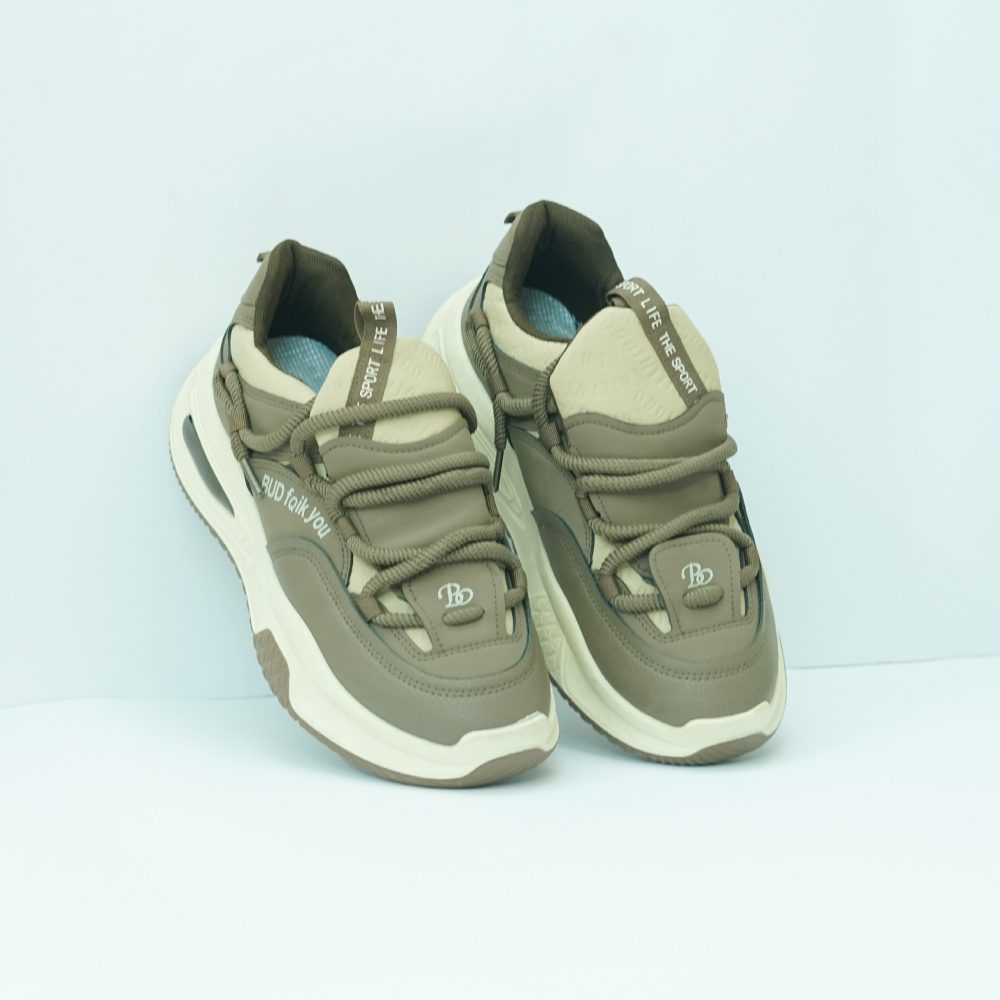 Terra Boost urban sneaker - Image 3