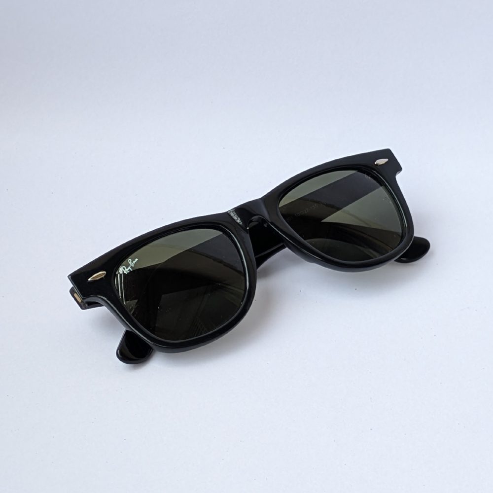 Ray-Ban Wayfarer Black Sunglasses for Men - Image 3