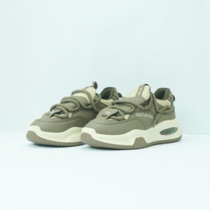 Terra Boost urban sneaker