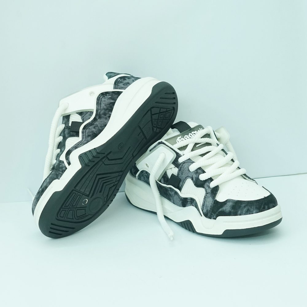 Shadow Camo luxury Sneaker - Image 3
