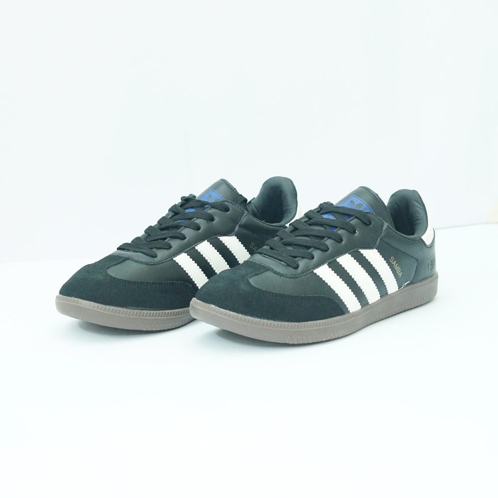 Samba Style Classic Black and White